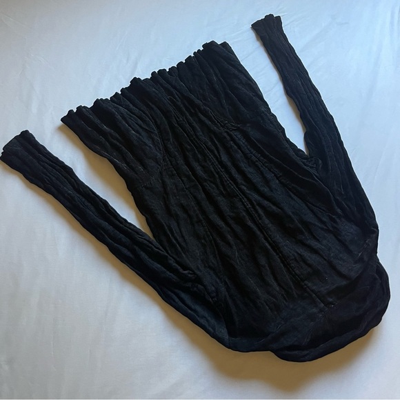 BABETTE SF black rib knit suede velvet pleated long sleeve button up shirt - Picture 6 of 8